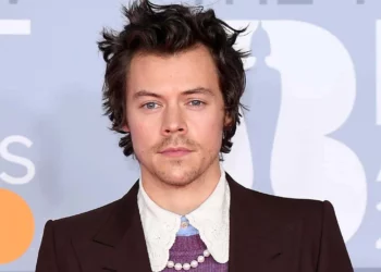 Atracan al equipo de Harry Styles y roban sus instrumentos en Brasil