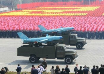 Corea del Sur realiza disparos de advertencia tras la entrada de drones norcoreanos en su espacio aéreo