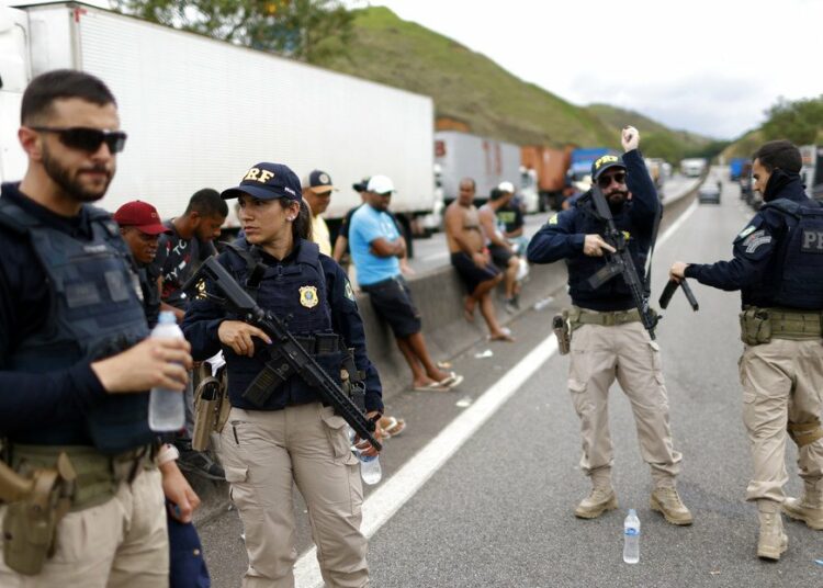 Hallan más explosivos en Brasil a pocos días de la asunción de Lula