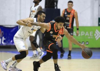 Águila San Miguel toma ventaja en la final ante Santa Tecla