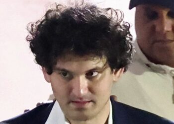 Sam Bankman-Fried podría ser condenado a 115 años de prisión si es declarado culpable del fraude de las criptomonedas FTX