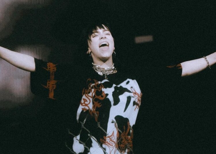 Billie Eilish cumple 21 años y así lo celebró en Instagram