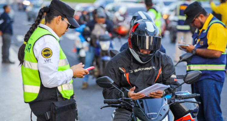 Plan de seguridad vial implementado por el Gobierno en carreteras logra bajar las muertes de motociclistas