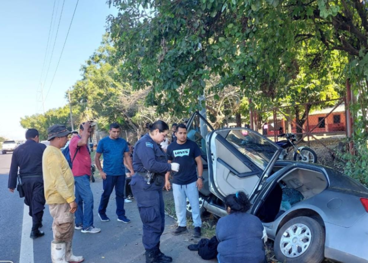 Una Persona Resultó Lesionada Luego De Aparatoso Accidente En San ...