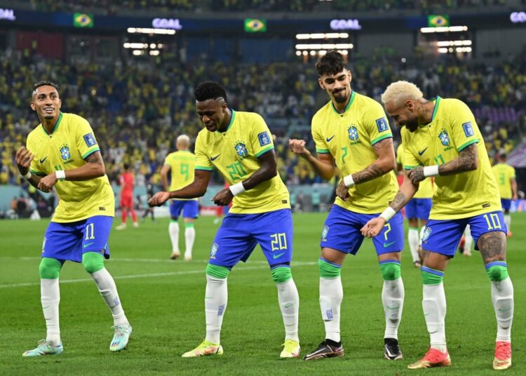 Brasil goleó 4-1 a Corea del Sur y enfrentará a Croacia en los cuartos de final