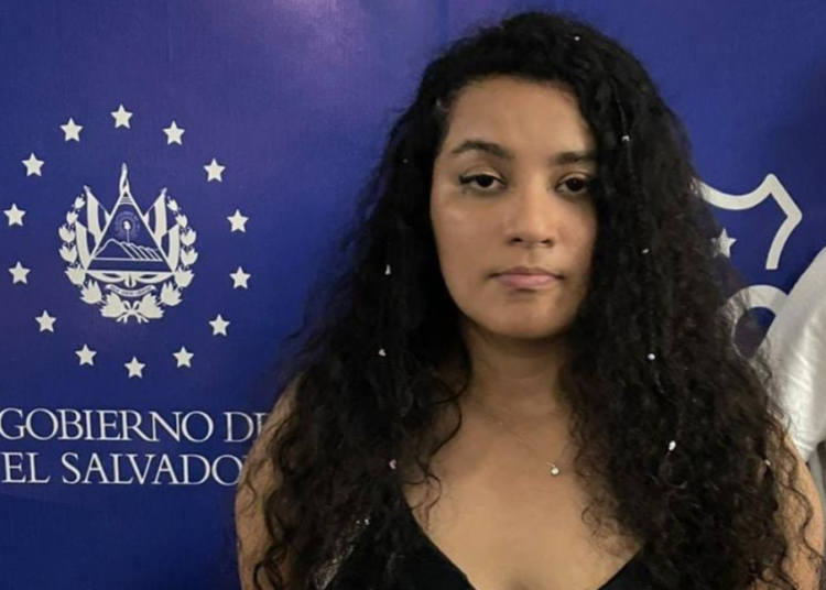 Mujer que vendió boletos falsos para concierto de Bad Bunny devolvió más de $6,000 a víctimas