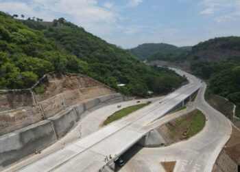 Diputados ratifican préstamos con el BID y BCIE para mejoramiento de la red vial