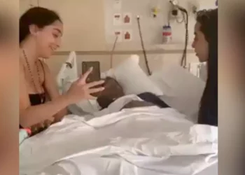 Pelé pasó la Navidad junto a su familia en el hospital donde permanece internado