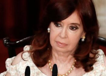 Condenan a Cristina Fernández de Kirchner a 6 años de prisión