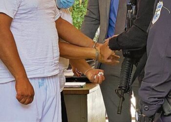 Condenan a padre, madre e hijo, por el asesinato de un joven en San Miguel