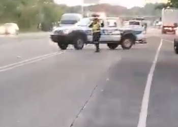 Adulto mayor muere atropellado al intentar cruzar la calle