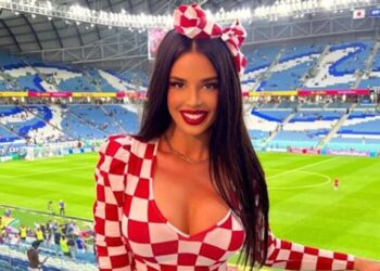 Expulsan a modelo croata de estadio de Qatar por no cumplir con protocolos de vestimenta