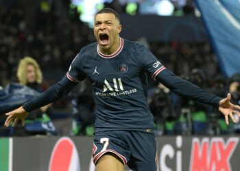 Real Madrid vuelve a la carga por Kylian Mbappé y podría pagar 1.000 millones de euros para ficharlo