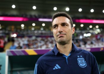 Scaloni, molesto por la filtración de la lesión de De Paul: «No sé si jugamos para Argentina o para Holanda»