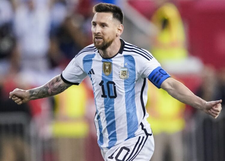 Playera de Messi, completamente agotada a tres días para la final Argentina vs Francia