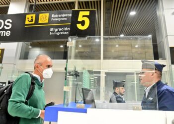 El Salvador tendrá pasaporte electrónico a partir del próximo año