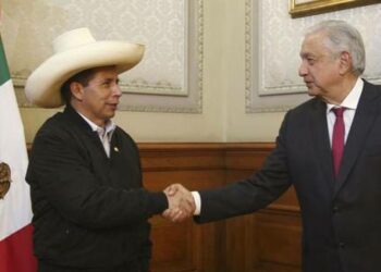 Pedro Castillo ratifica pedido de asilo a México acusando persecución política en su contra