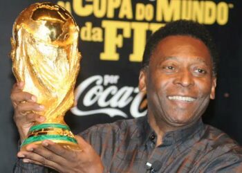 El mundo del fútbol rinde ‘gloria eterna’ al rey Pelé tras su fallecimiento