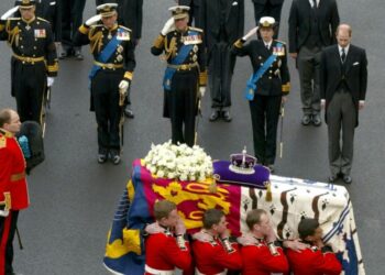 Algunas de las personalidades que dijeron adiós en 2022