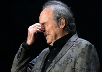 Joan Manuel Serrat se despide de los escenarios