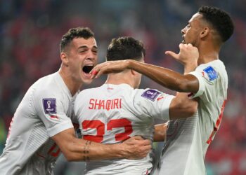 Suiza gana la batalla a Serbia y sella su pase a octavos