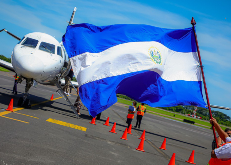 Las inversiones del Gobierno en las terminales del país generan eficiencia en el servicio a los usuarios