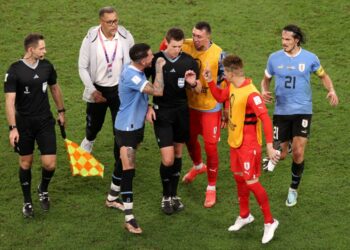 FIFA abre un expediente contra la Asociación Uruguaya de Fútbol y cuatro jugadores de la selección
