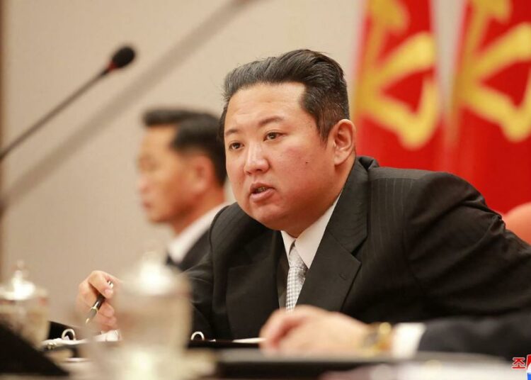 Kim Jong-un destituye al número 2 en la toma de decisiones militares