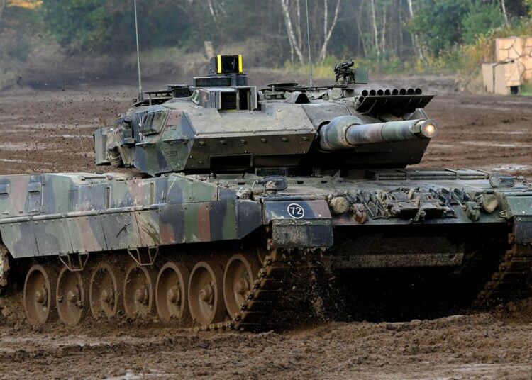 Polonia solicitó permiso a Alemania para entregar los tanques Leopard 2 a Ucrania