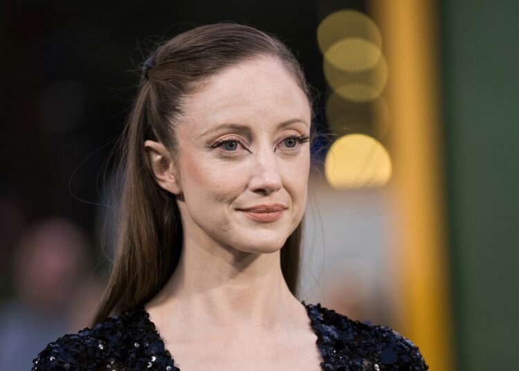 La Academia de Ciencias y Artes de Hollywood indaga si Andrea Riseborough consiguió nominación de forma ilegal