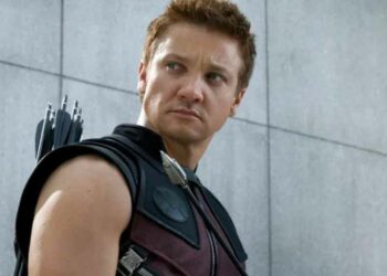 El actor Jeremy Renner (Ojo de halcón en la saga Marvel), en estado crítico tras un accidente en la nieve