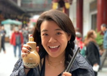 Una joven tuvo hasta seis citas por semana para ahorrar dinero en comida