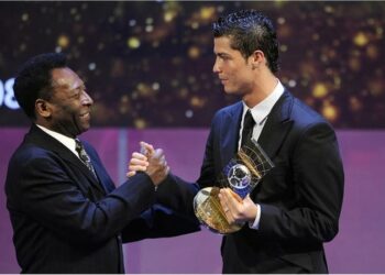 CR7 vendió el Balón de Oro que le entregó Pelé; ¿por qué lo hizo?