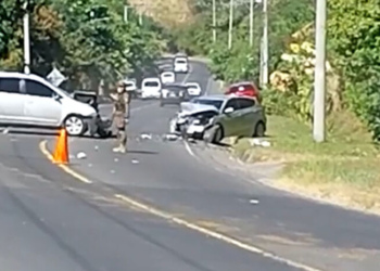 Accidente de tránsito deja dos lesionados en calle antigua a Zacatecoluca