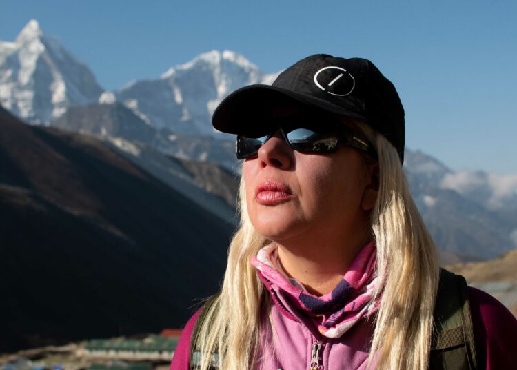 Alfa Karina Arrué participará en la competencia «Fuego de la Montaña» en Sonsonate