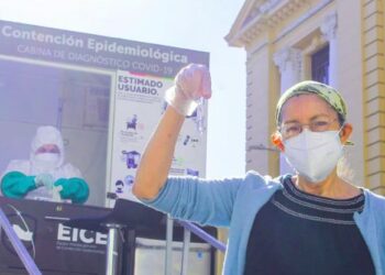 Desarrollan jornada de tamizaje comunitario en plaza Morazán, San Salvador