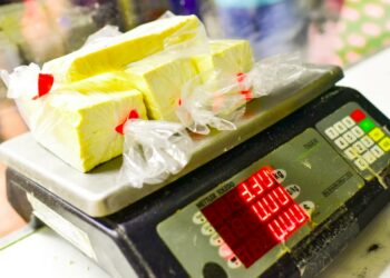 Defensoría verifica precios de productos lácteos en el oriente del país