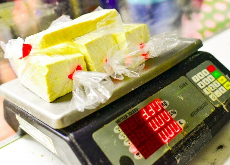 Defensoría verifica precios de productos lácteos en el oriente del país