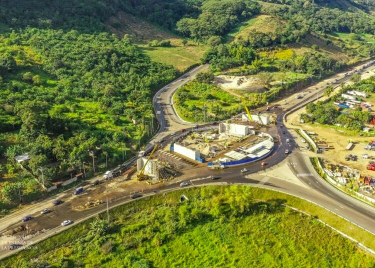 Paso a desnivel de Sacacoyo refleja un 50 % de avance en la construcción