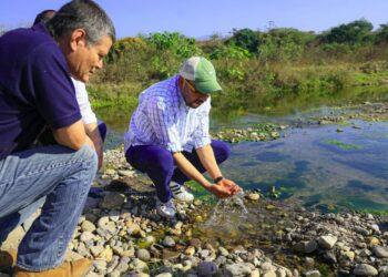 ANDA garantiza abastecimiento de agua a familias de El Paraíso, Chalatenango