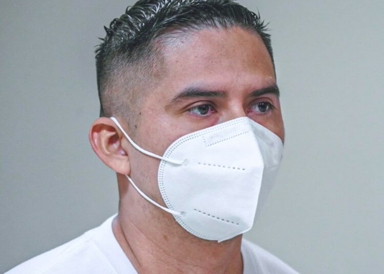 Someterán a juicio a exagente policial acusado de asesinar a su pareja en Cuscatlán