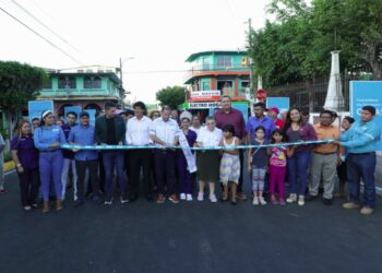 DOM renueva red vial de Armenia con el Plan Nacional de Bacheo