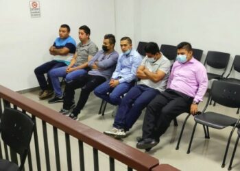 Condenan a pandilleros que secuestraron a joven mientras iba a bordo de la R 101-D , en Santa Tecla