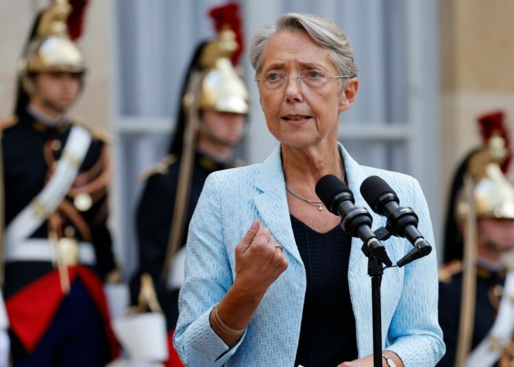 El Gobierno francés propone subir la edad legal de jubilación a los 64 años para 2030