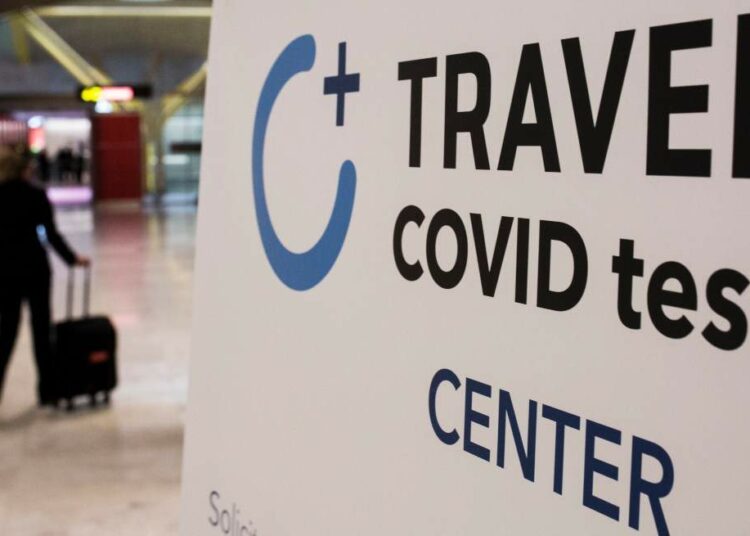 La UE exigirá test negativos de COVID-19 a pasajeros de China que ingresen a territorio comunitario