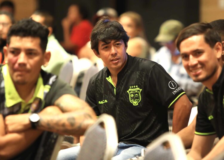 Apoyo del INDES al fútbol entusiasma a jugadores de Primera División