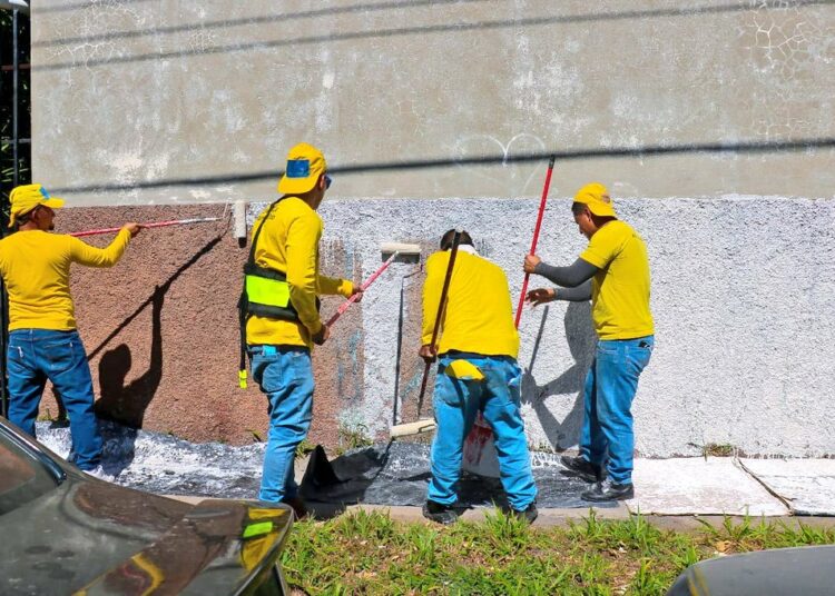 La ciudadanía puede solicitar la eliminación de los grafitis de pandilla