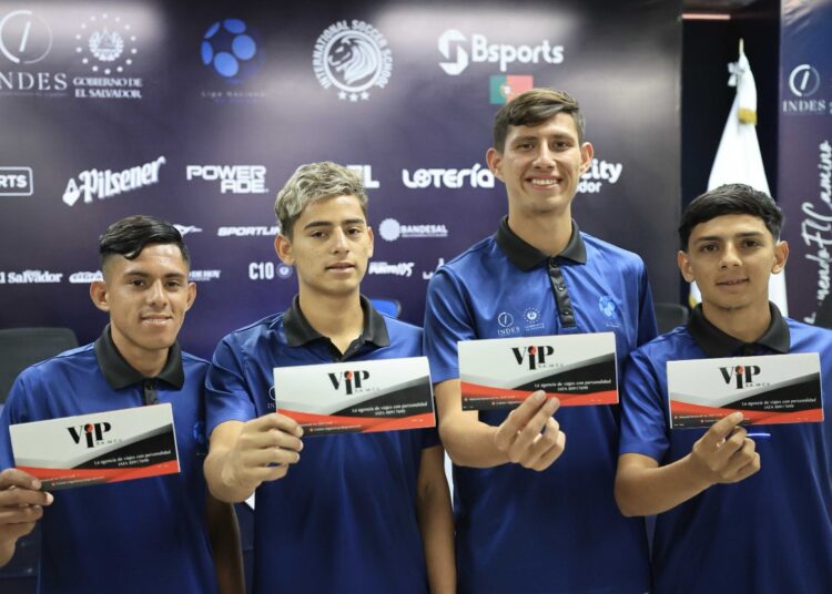 Cuatro jugadores de la Liga Nacional de Fútbol para vivir la experiencia del balompié portugués