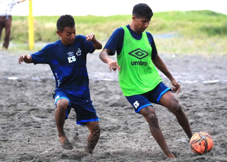 Capitán Churela: youtuber, pescador y futbolista de playa