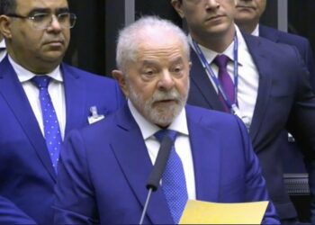 Lula da Silva, investido por tercera vez presidente de Brasil